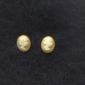 Cameo stud earrings
